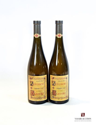 null 2 bouteilles	ALTENBERG de BERGHEIM GC mise Marcel Deiss		2008

	Et. faneés et...