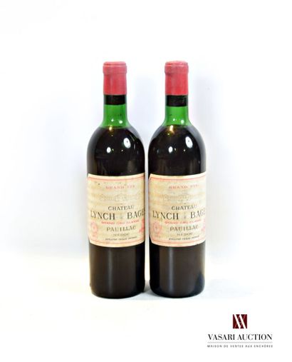null 2 bottles Château LYNCH BAGES Pauillac GCC 1972

	Faded and stained. N: top...