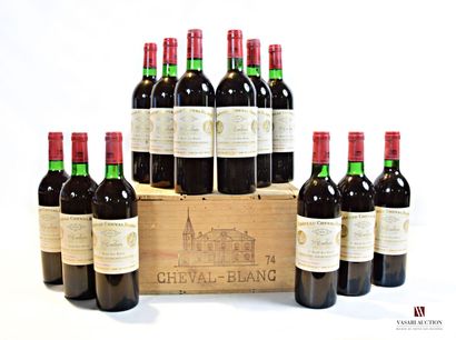 null 12 bouteilles	Château CHEVAL BLANC	St Emilion 1er GCC	1974

	Et. tachées. N...