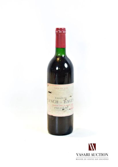 null 1 bouteille	Château LYNCH BAGES	Pauillac GCC	1986

	Et. fanée, tachée et déchirée....