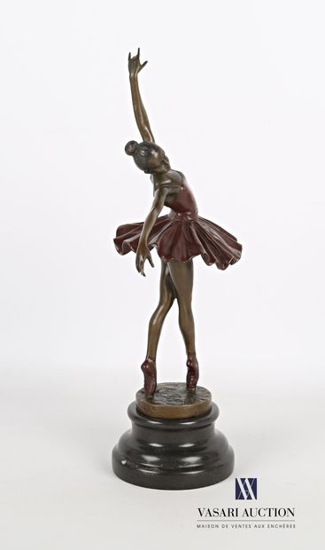 null BERGMANN Franz Xaver (1861-1936), d'après 

Danseuse faisant des pas de deux

Bronze...