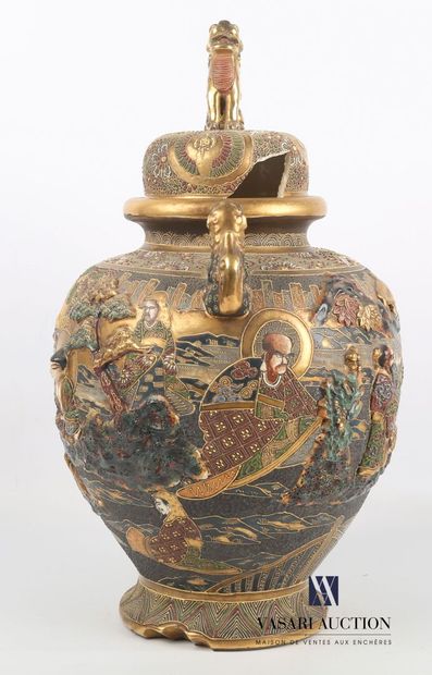 null JAPAN

Earthenware ovoid covered vase with polychrome and gold decoration, said...