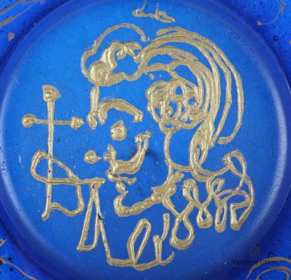 null Salvador DALI (1904 - 1989) & DAUM

Plate " La Triomphale " in blue glass paste...