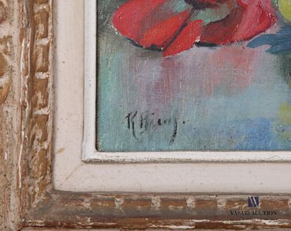 null BECUE Raymonde (XXème siècle)

Fleurs 

Huile sur toile

Signée en bas à gauche

33...