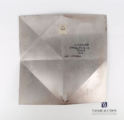 null MOLNAR Véra (born in 1924)

Folded square /1

Folded and lacquered metal, eggplant...