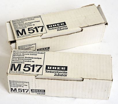 null Deux Micros UHER M517 avec 2 trépieds pliants, câbles et boites

Bon état. Sans...