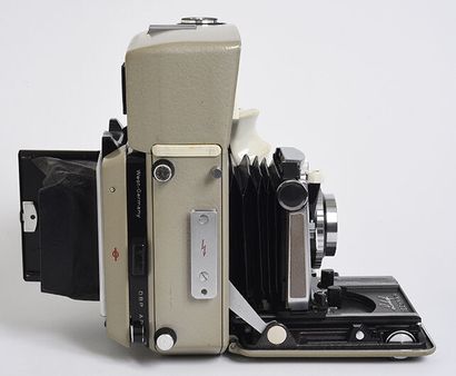 null Folding camera case 6,5 x 9 LINHOF TECHNIKA with 3 lenses

SCHNEIDER-KREUZNACH...
