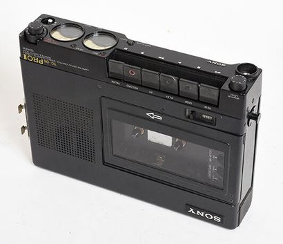 null Lecteur- Enregistreur cassette SONY Capstan Servo Control Stereo Cassette-corder...