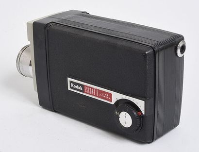 null Caméra Kodak Escort 8 Cine camera avec objectif Kodak Zoom F .13mm 1 :1,6

Bon...