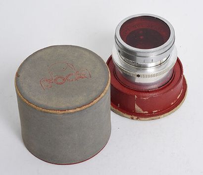 null Objectif à vis Foca Oplar 35mm f/3,5 avec son bouchon arrière et sa boite carton...