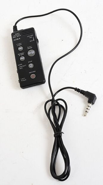 null Telecommande a fil AIWA Remote controller RC-A1Y

Très bon état , Sans garantie...