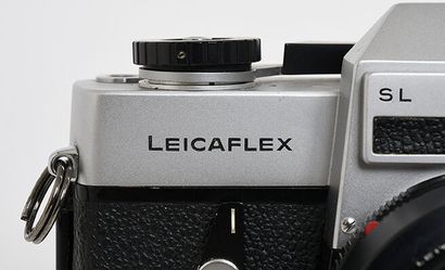 null Boitier argentique chrome Leicaflex Leitz Wetzlar SL + objectif Summicron Leitz...