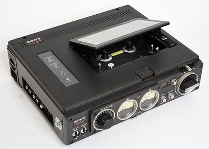 null Lecteur- enregistreur cassette SONY Stereo Tapecorder Elcaset EL-D8

Très bon...