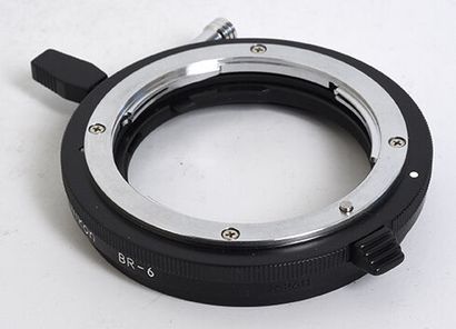 null Extension and release ring model BR-6 for Nikon macro bellows

Very good condition,...