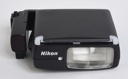 null Nikon Speedlight SB-27

Very good condition, functional