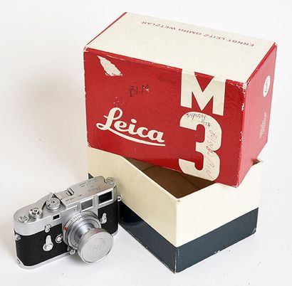 null 
Boitier argentique chromé Leica M3 + objectif Ernst Leitz GmbH Elmar 5cm f/2,8...