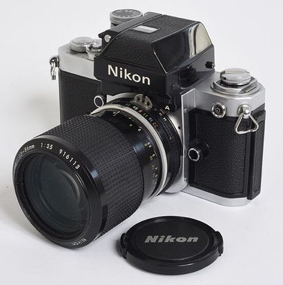 null Nikon F2 chromed silver camera with DP-11 prism + Nikkor Ai 43-86 f/3.5 Zoom...