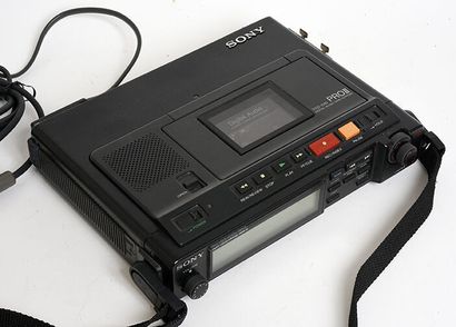 null Lecteur- Enregistreur cassette SONY Digital Audio Tape Corder PRO II TCD-D10...