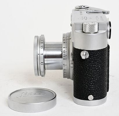 null 
Boitier argentique chromé Leica M3 + objectif Ernst Leitz GmbH Elmar 5cm f/2,8...