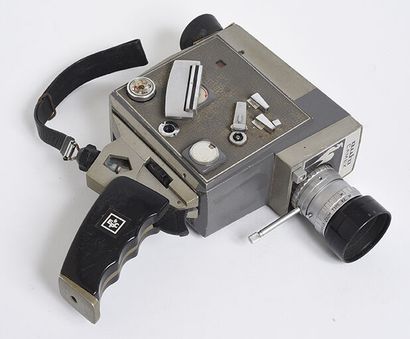 null Caméra Auto Camex avec objectif zoom type K2 P.Angenieux-zoom F .7,5-35mm 1...