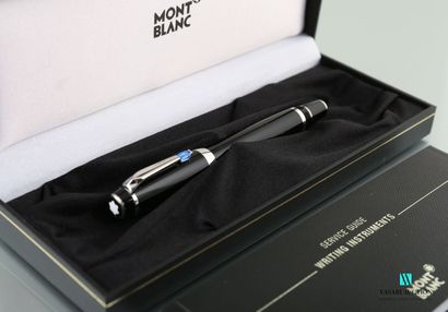 null MONTBLANC

Rollerball model Bohème in platinized metal and black resin set with...