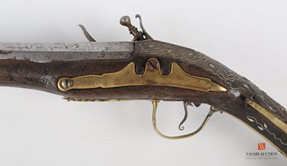 null Flintlock pistol "for the East", flat-bodied plate of 11,5 cm, entirely engraved...