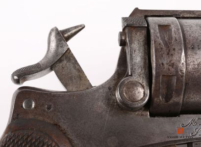 null Revolver réglementaire modèle 1873 calibre 11 mm, canon de 11,5 cm, marqué sur...