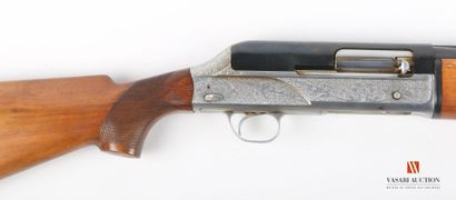  Fusil de chasse semi automatique BREDA calibre 12-70, canon miroir de 62 cm, avec...