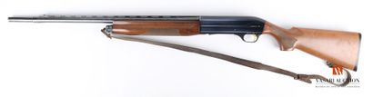  Fusil de chasse semi automatique BENELLI modèle Super 90 calibre 12/70, canon miroir...
