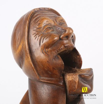 null Nutcracker in carved wood representing a man laughing with a hood 

(small wears)

Height...