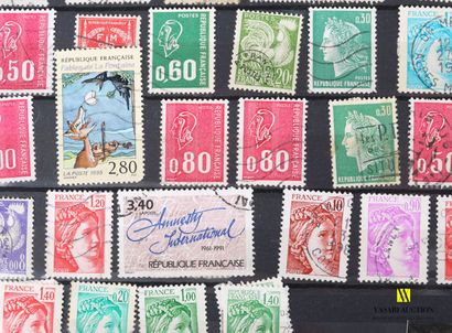 null Album de timbres contenant cinq pages de timbres français divers.

(album incomplet...