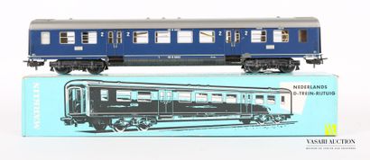 null MARKLIN

Ref : 4047 - Postal van 

Ref : 4049 - Dutch railway carriage

Ref...