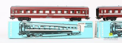 null MARKLIN - West Germany

Lot including : 

- a red "Capitole" train BB 9291 SNCF...