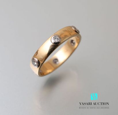 null Cartier, yellow gold ring 750 thousandths punctuated with six diamonds of approximately...