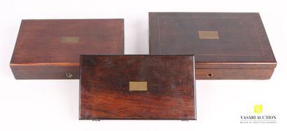 null Lot de trois boites en bois de placage et plaque de laiton comprenant compas,...