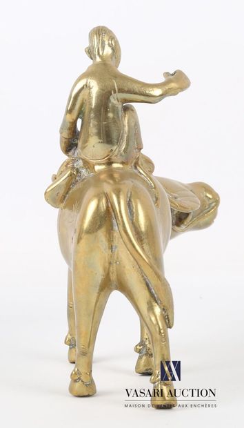 null ASIE

Sujet en bronze figurant un buffle surmonté d'un jeune garçon.

(un manque)

Haut....