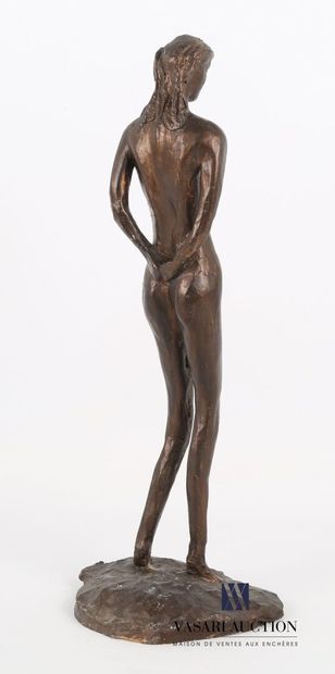 null UZAC François (1926-2022)

Sujet en terre cuite à patine bronze figurant une...