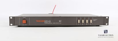null TASCAM DX-4D Professional Noise Reduction dbxI gris

Très bon état, Sans garantie...