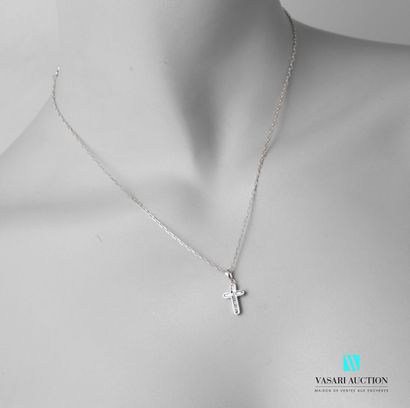 null Pendant cross and its chain with mesh forçat in white gold 750 thousandths,...