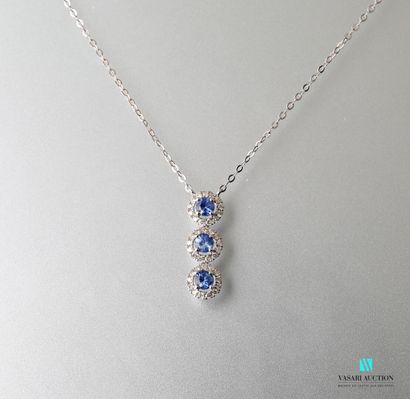 null Necklace trilogy in gold white 750 thousandths decorated with three sapphires...