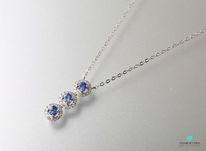 null Necklace trilogy in gold white 750 thousandths decorated with three sapphires...