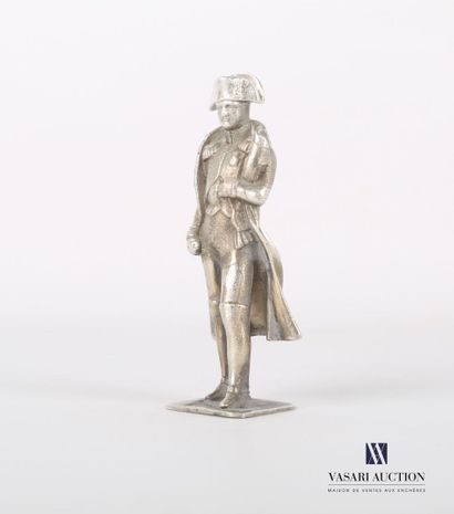 null Statuette en argent représentant Napoléon debout

Poids : 141,82 g - Haut. :...