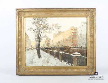 null OUVAROV Dimitri (XXème siècle)

Saint Petersbourg en hiver

Huile sur toile

Signée...