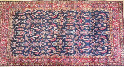 null Isfahan carpet (cotton warp and weft, wool pile), central Persia, circa 1930-1950

427...