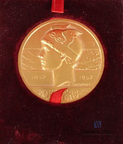 null Lot de deux médailles en bronze comprenant une médaille 1986 année du Tigre,...