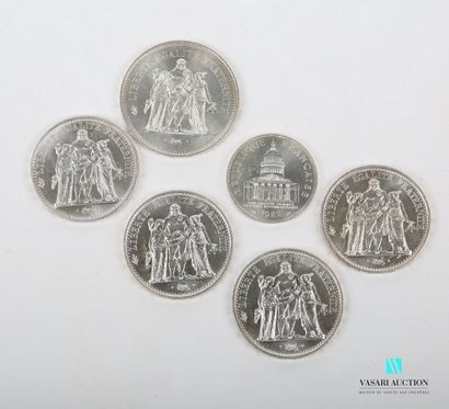 null Lot de pièces en argent comprenant une pièce de 10 francs 1965, une pièce de...