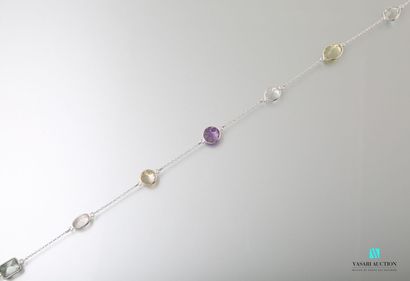 null Silver long necklace with faceted multicolored stones, the lobster clasp.

Gross...