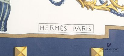 null HERMES PARIS

Silk square - Cathy Latham's keys, navy blue border and cream...
