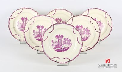 Suite of six fine earthenware plates decorated...