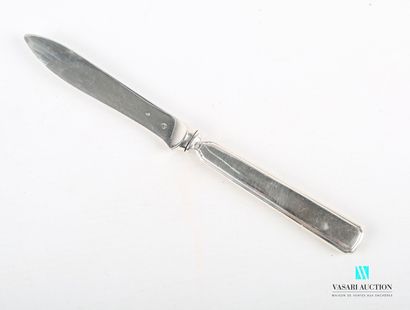 Butter knife in silver, the handle decorated...